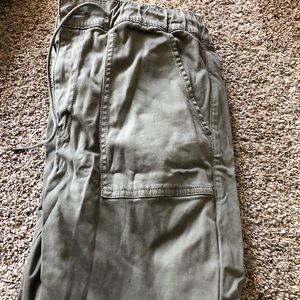 American eagle joggers green pants size 14 worn 1 time